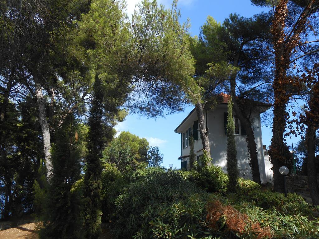 Torre Alpicella Holiday Home, A Scenic Escape Into Nature And Relaxation 디아노마리나 외부 사진