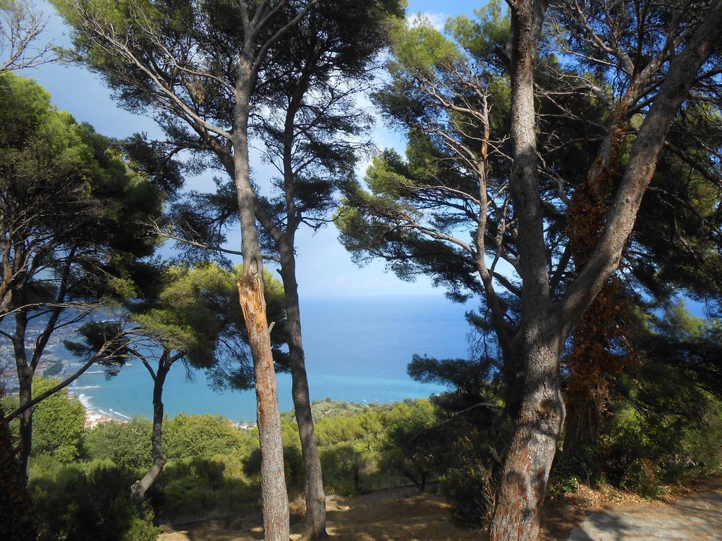 Torre Alpicella Holiday Home, A Scenic Escape Into Nature And Relaxation 디아노마리나 외부 사진
